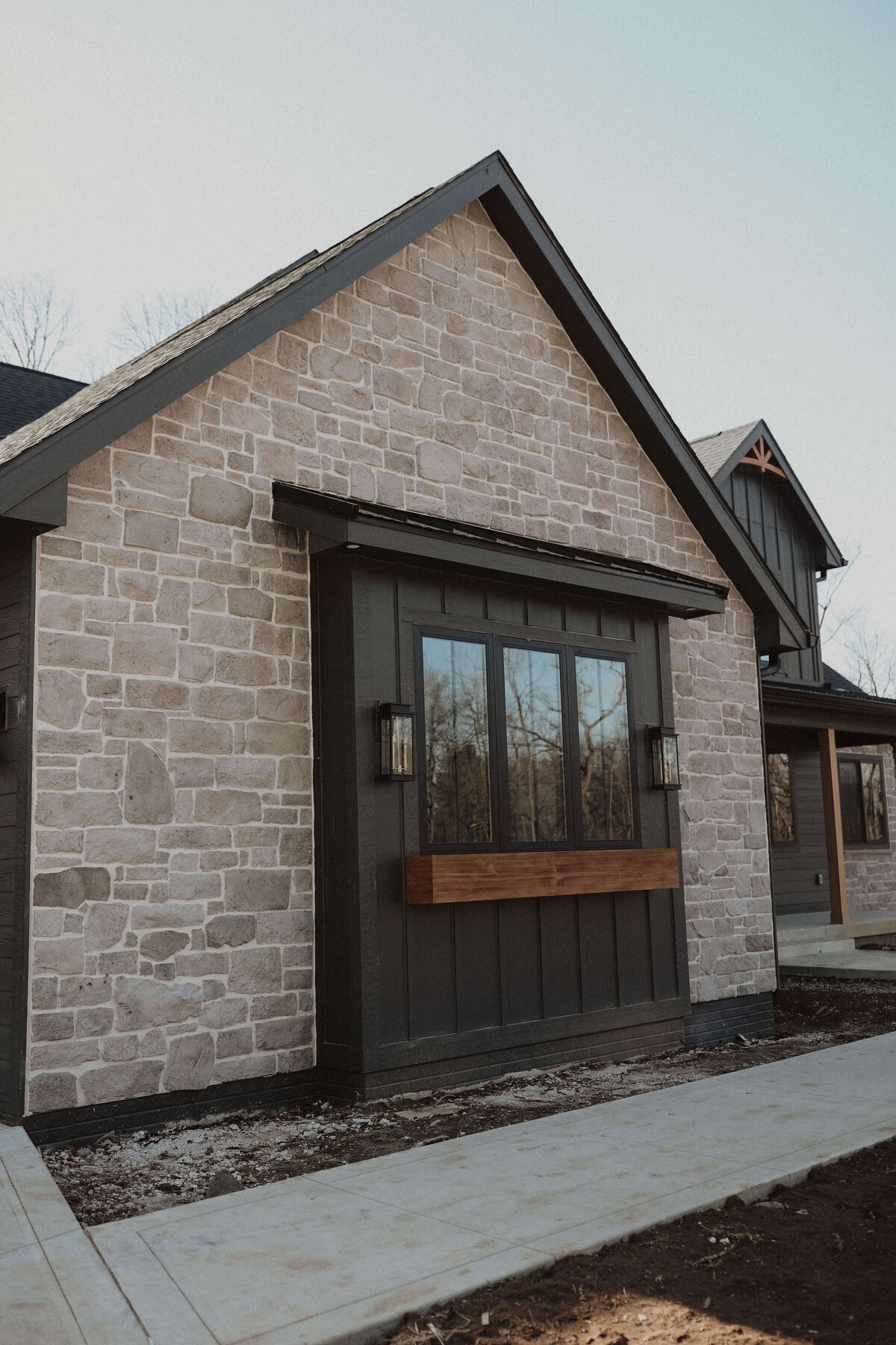 9632-Exterior-Polk-City-Central-Iowa-Custom-Home-JRL-Builders-3F1A8310