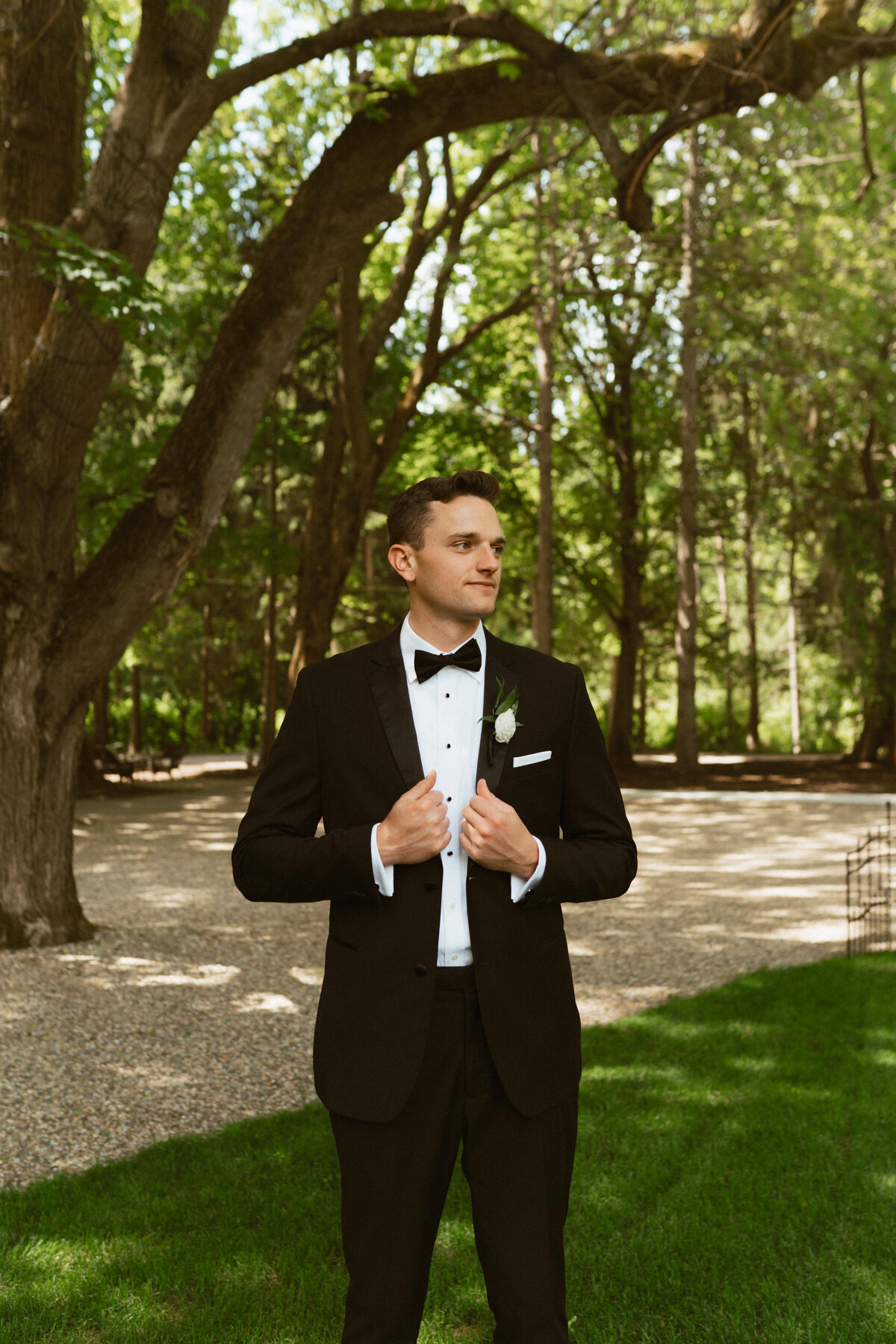 grand-rapids-wedding-photographerA9201589