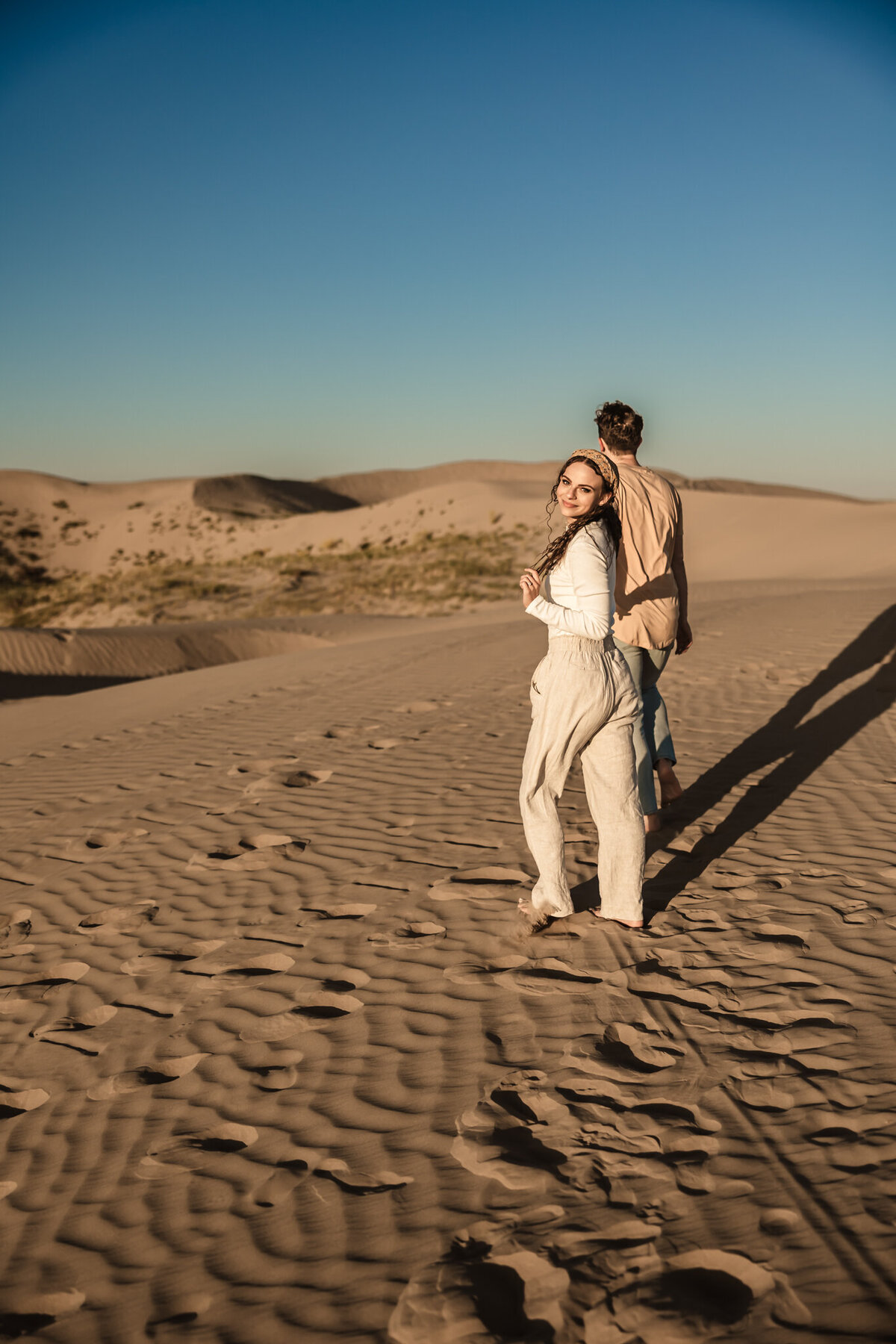 Lexi&SlatonSandDunes-8