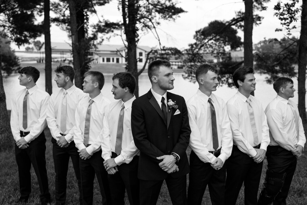 kraber-the-gathering-grounds-iowa-wedding-71