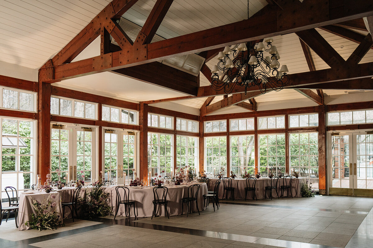 Danielle-Aisling_New_York_City_Central_Park_Boathouse_Wedding-149