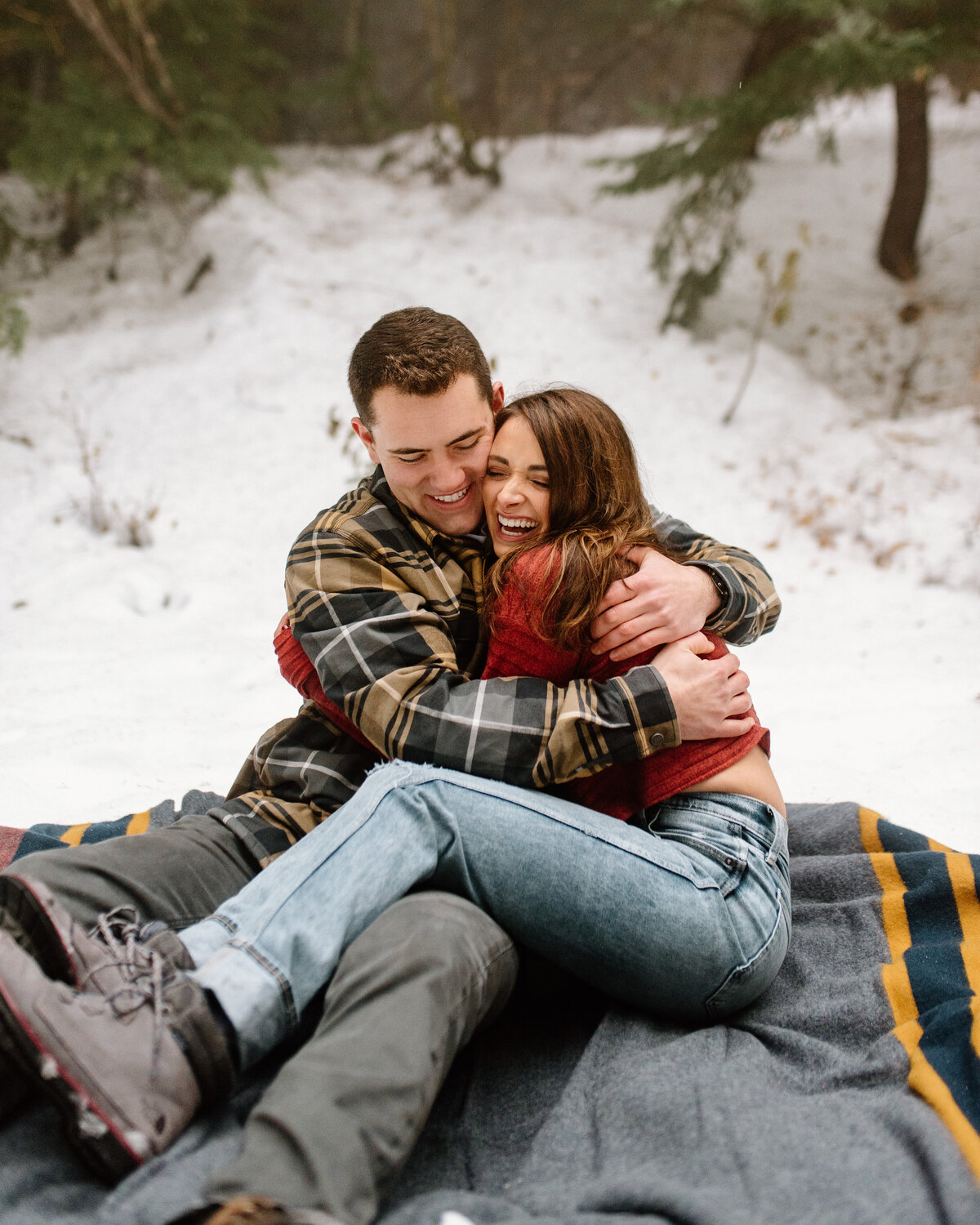 snowy_mount_spokane_state_park_engagement_session_04