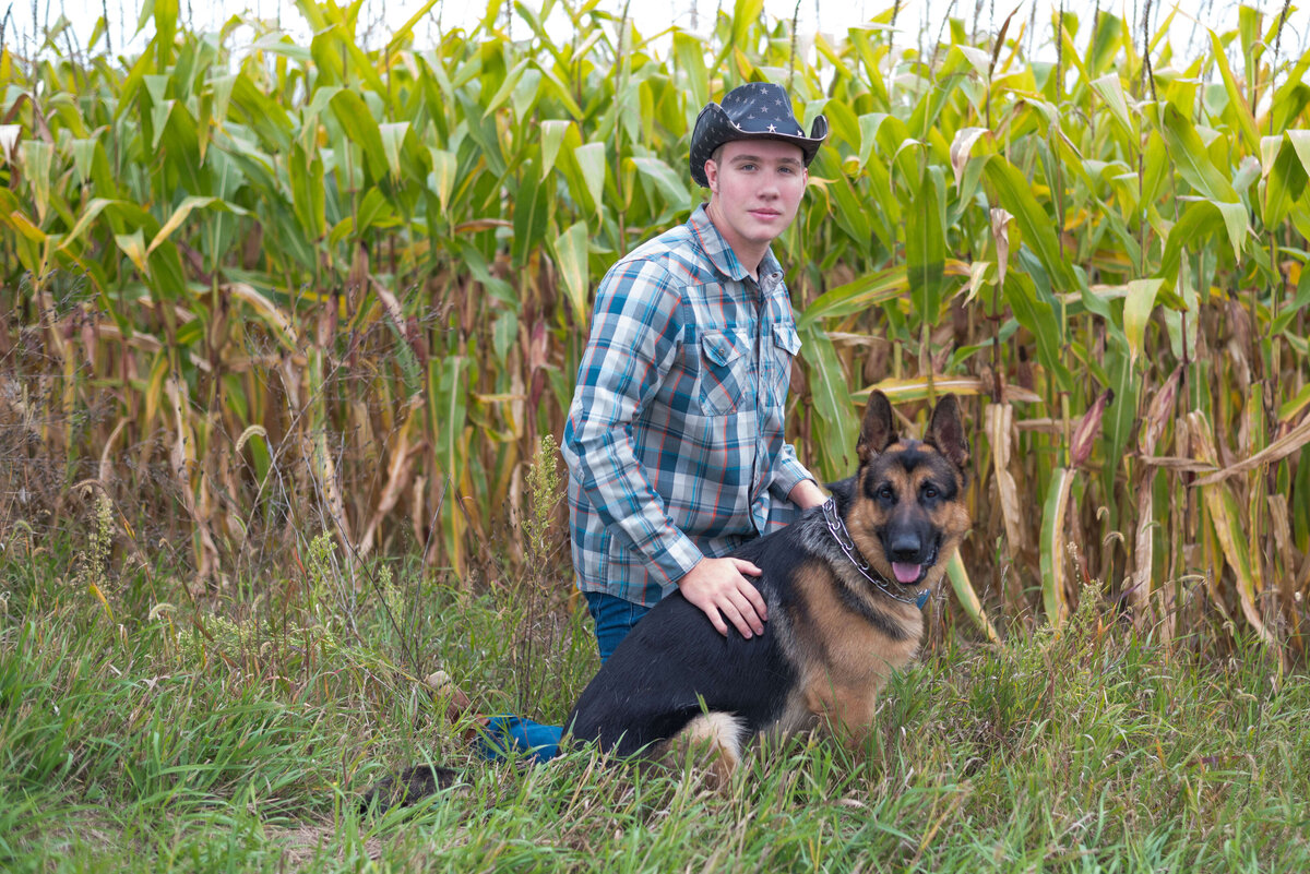 senior-portrait-german-shepherd