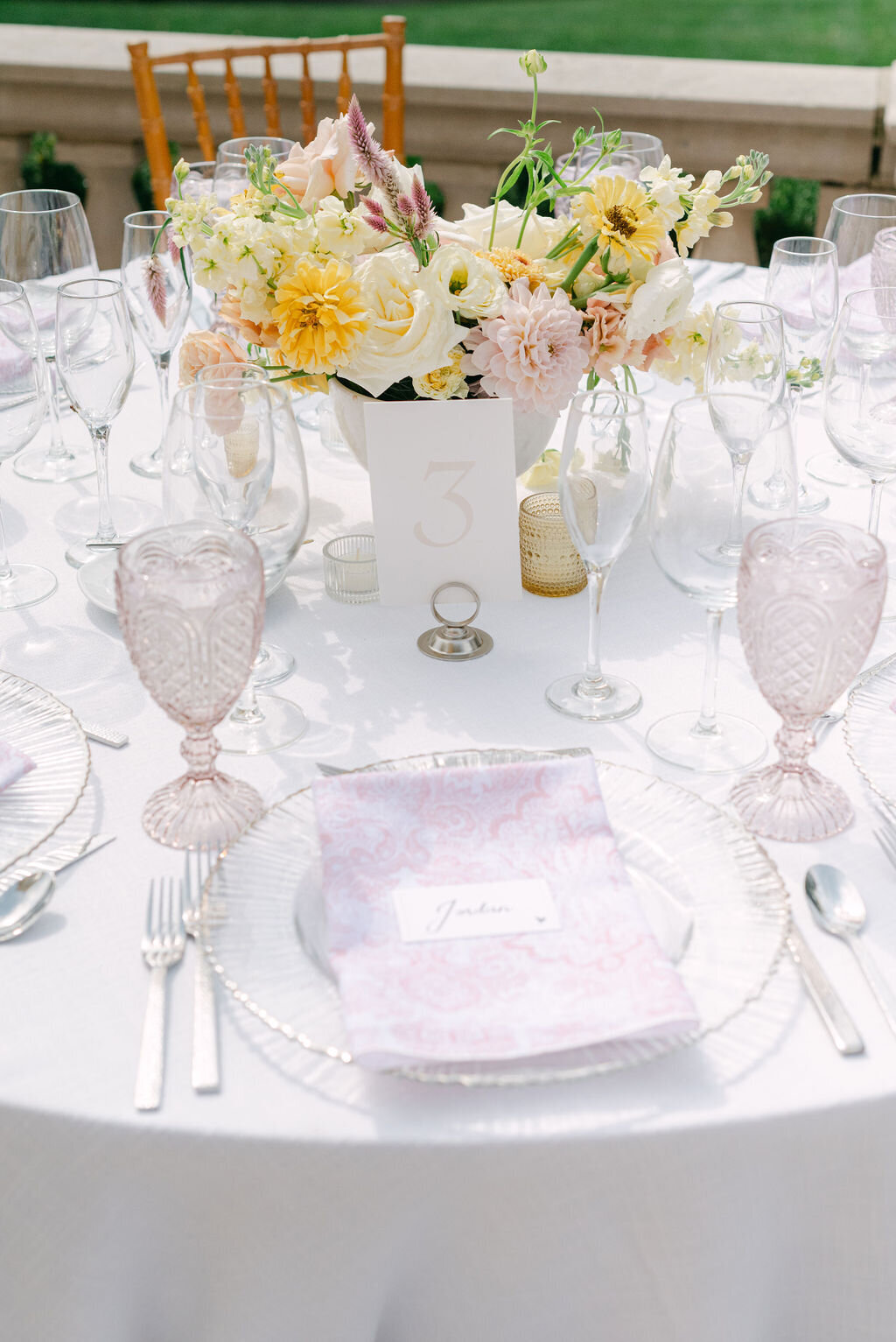 Indianapolis Wedding Florist Planner_First Class Designs_kristen bowen photography_6