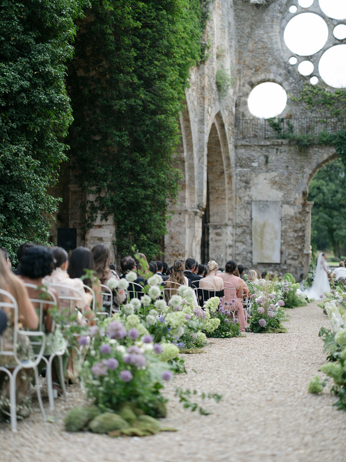 Abbaye-des-vaux-de-Cernay-Floraison2
