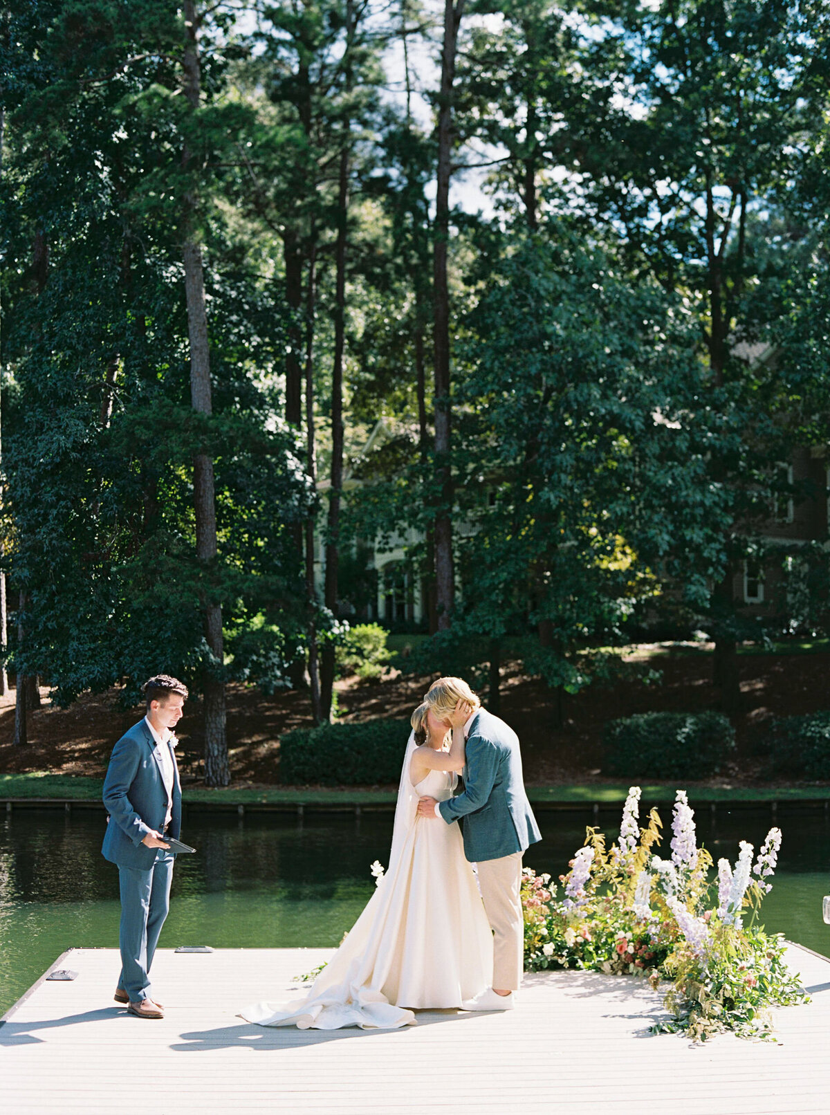 AOP_Hannah_Grant_LakeOconee_Wedding-666