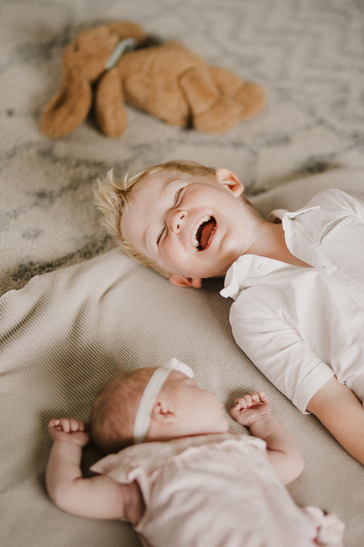 Newborn Fotoshooting Salzurg Baby babyfotoshooting neugeborene zuhause