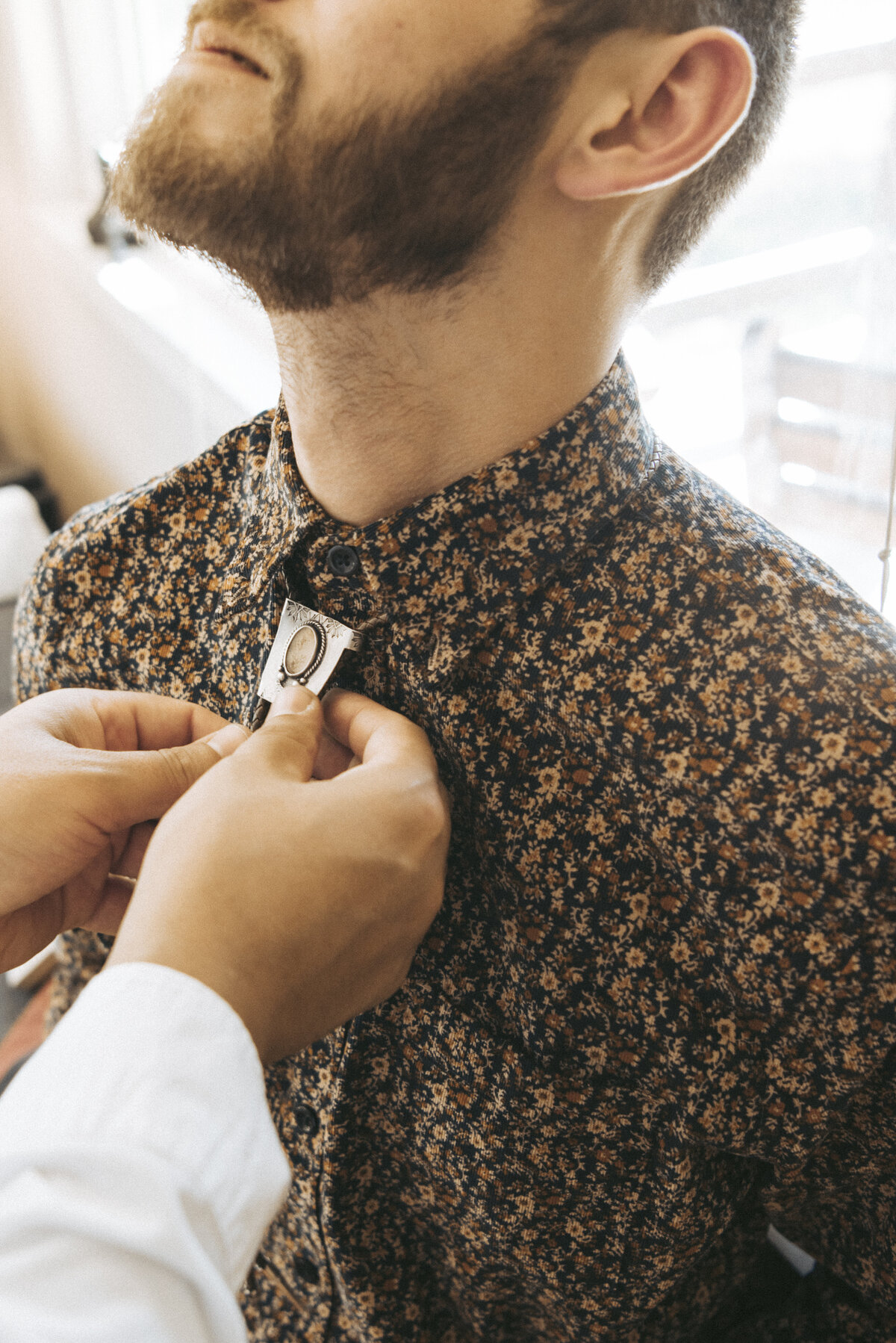 _1_K&D_70s_Eclectic_Micro_Wedding_-81