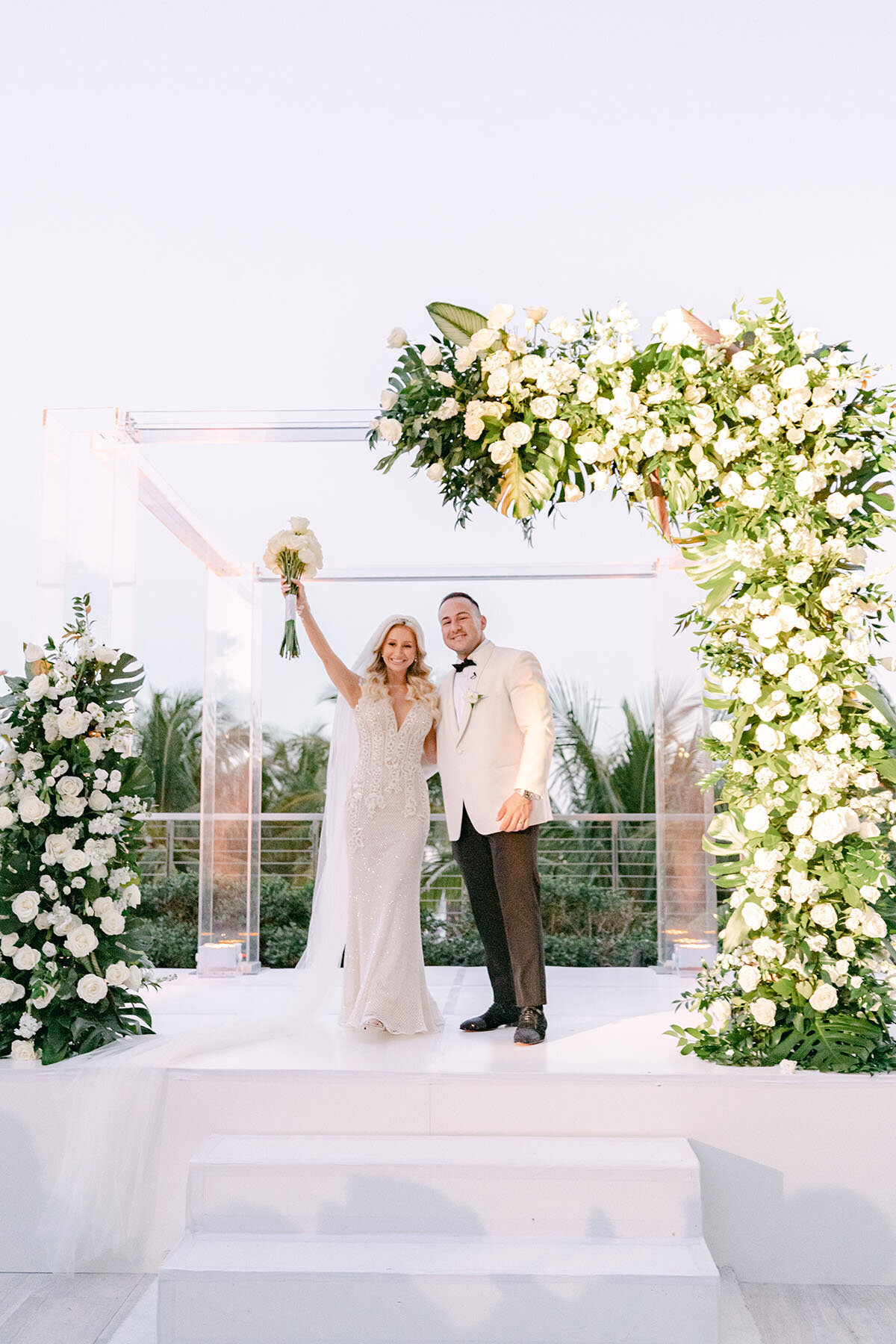 00035-enchanting-wedding-miami-beach-edition-chris-weinberg-events