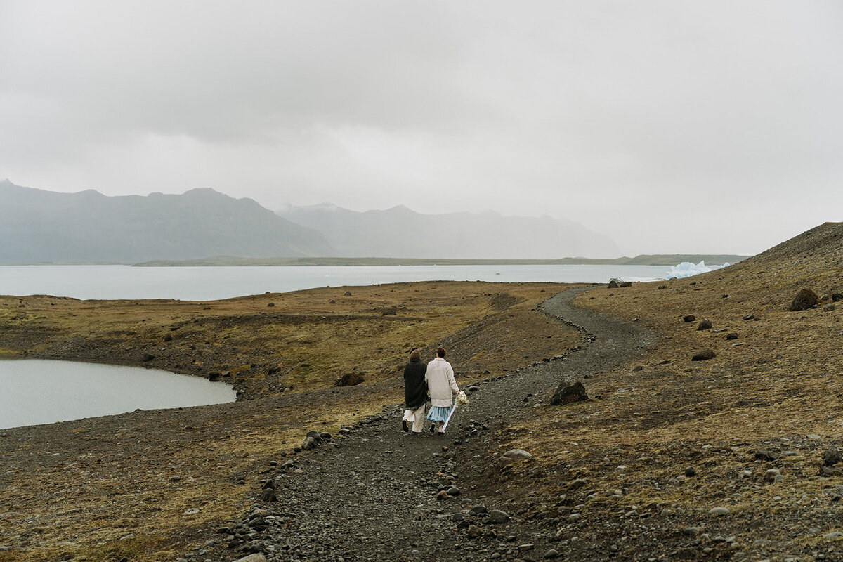 iceland-elopement-photographer18