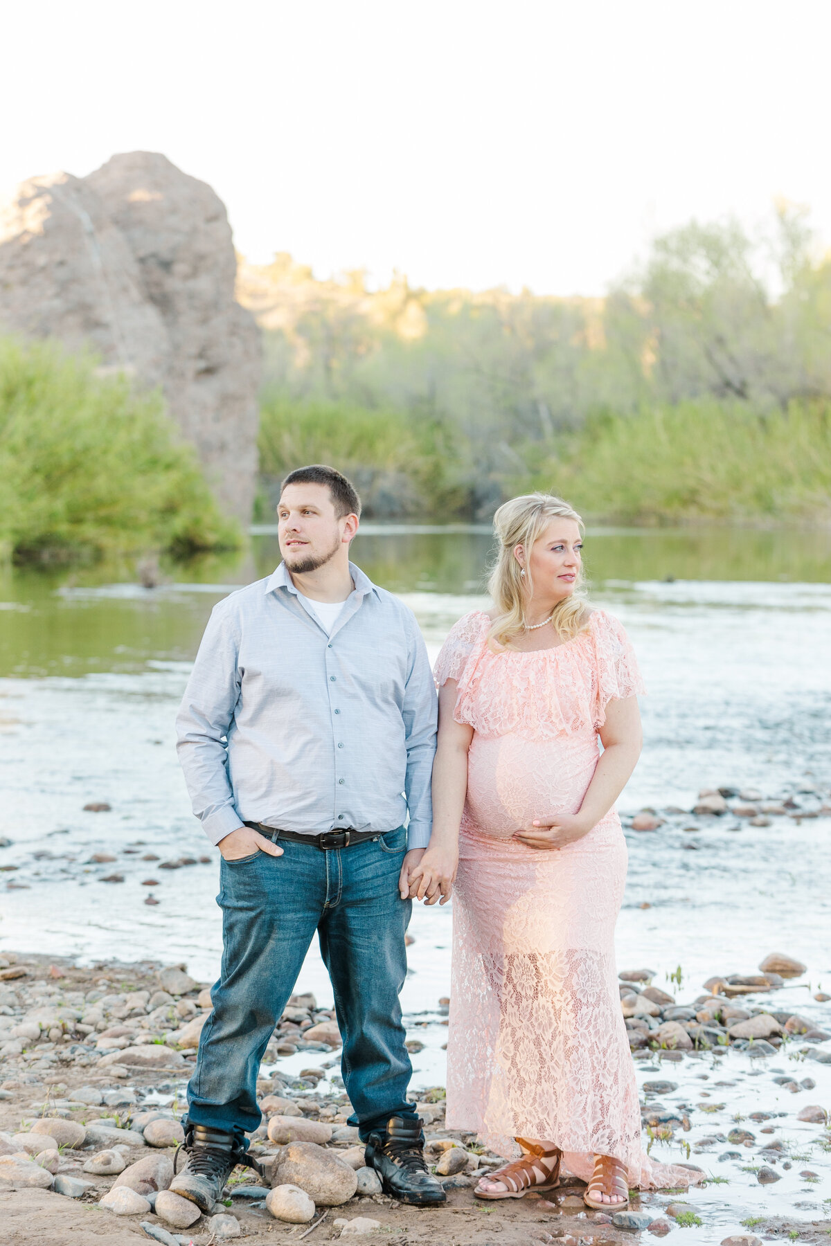 MATERNITY031222-135