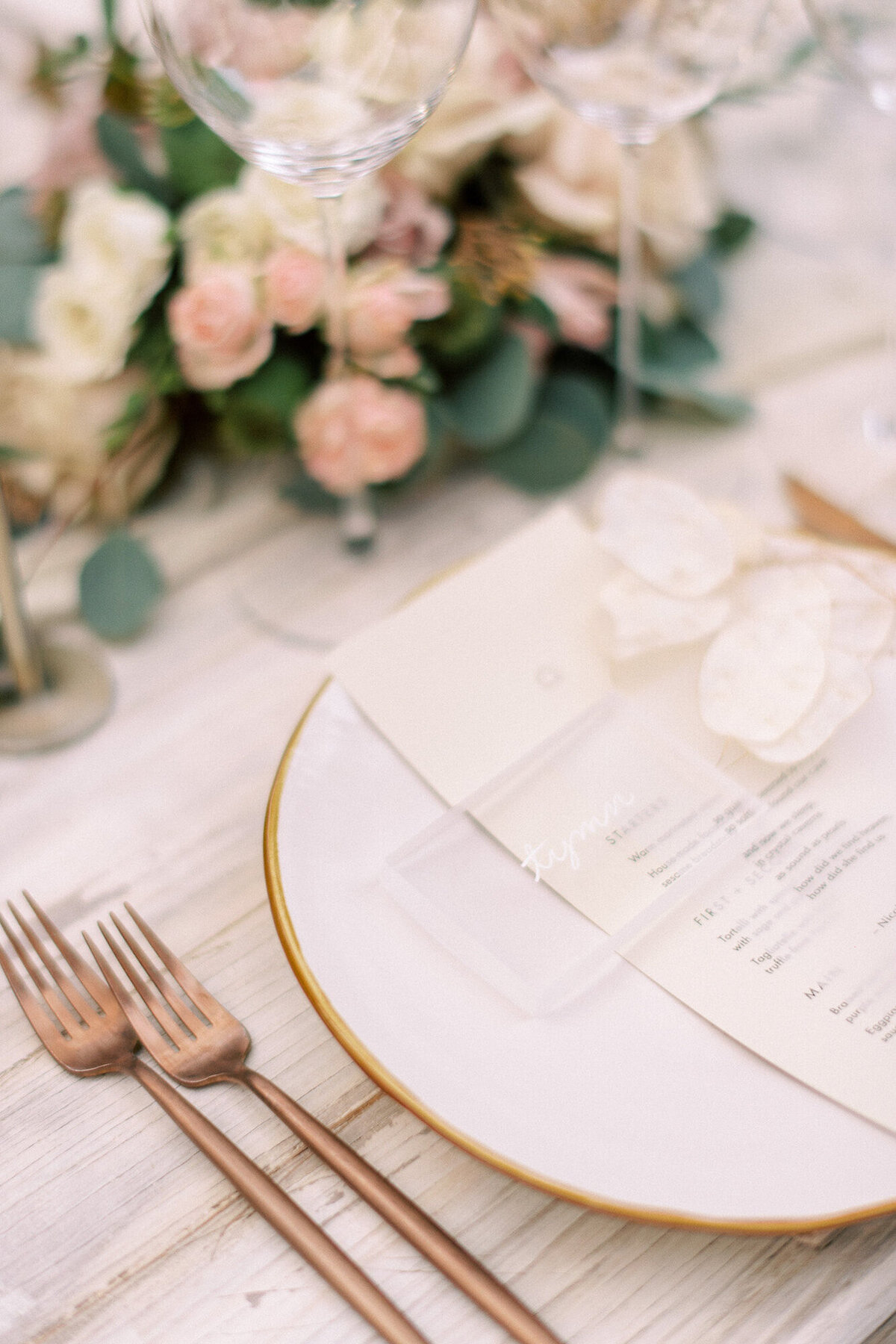 Maïlys Fortune Photography Husband Wife Wedding Weddings Photography France Switzerland Italy Timeless Dreamy Imagery Bilingual French English Destination Weddings Destination Wedding Provence French Riviera Paris Lake Como Tuscany129