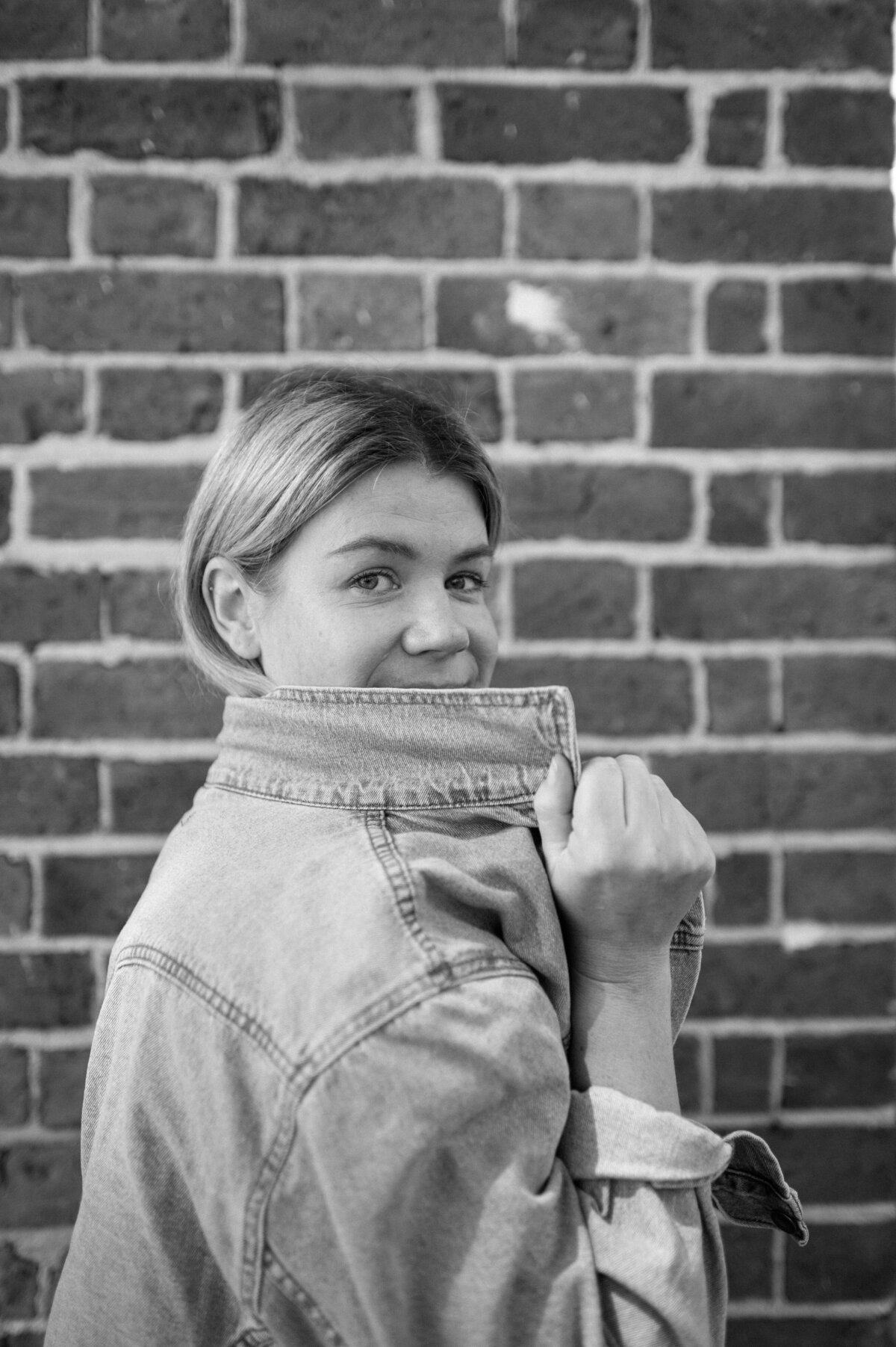 business headshot/ dance head shots based in the south west , busselton 