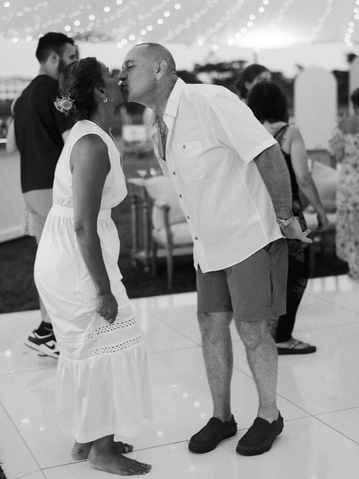 Southport NC Wedding | Blue Satin Bee 24