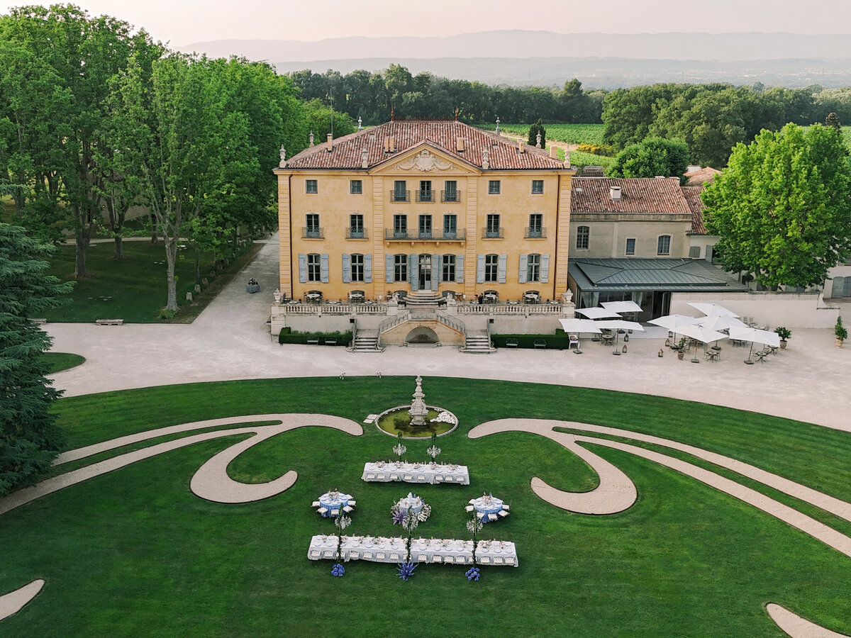 Jennifer Fox Weddings American wedding planning & design agency in Provence, crafting luxury weddings at Château de Fonscolombe sophieeptonphotographyjordynrichardwedpreview-109