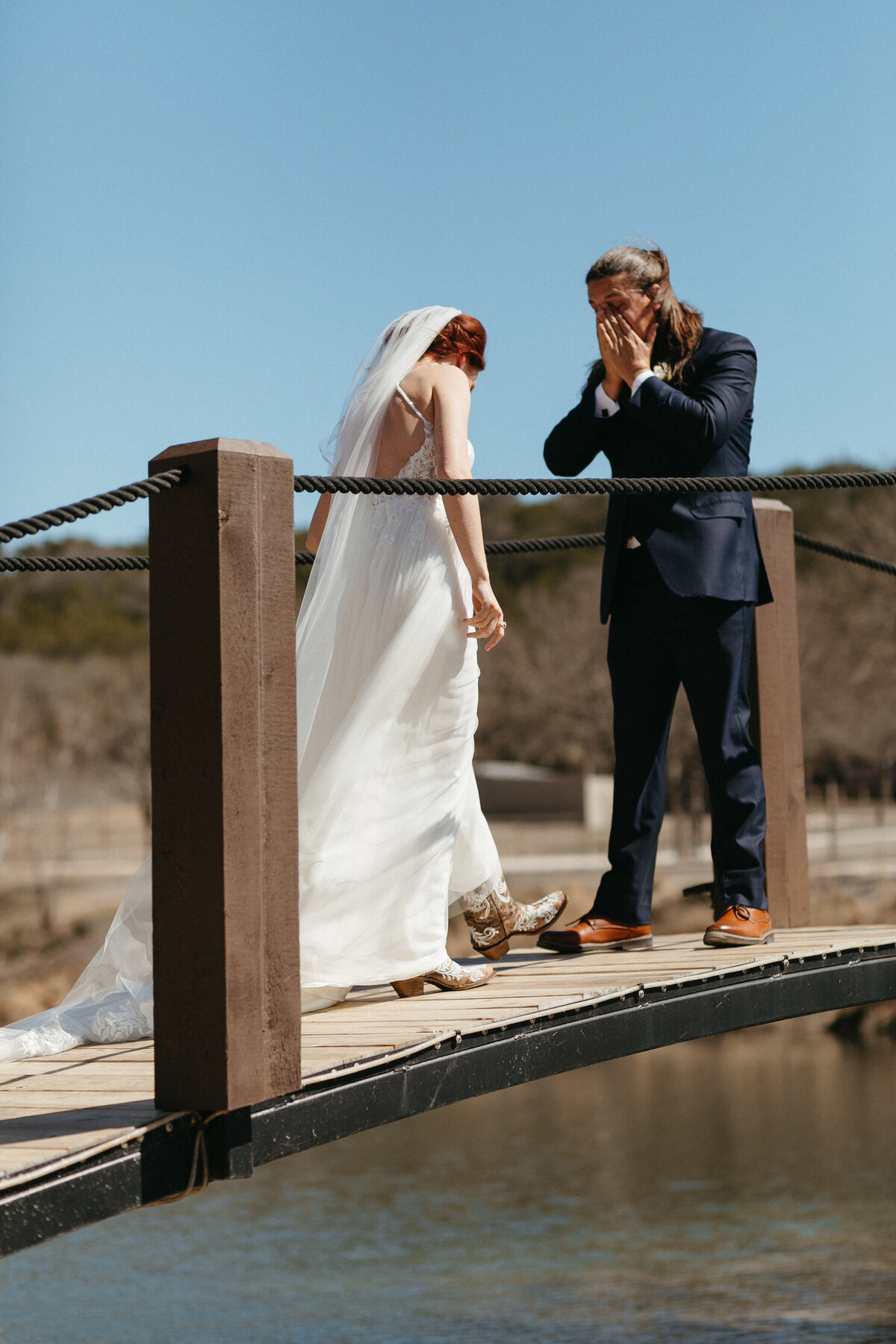 Kerrville-spring-wedding-leah-thomason-photography-2