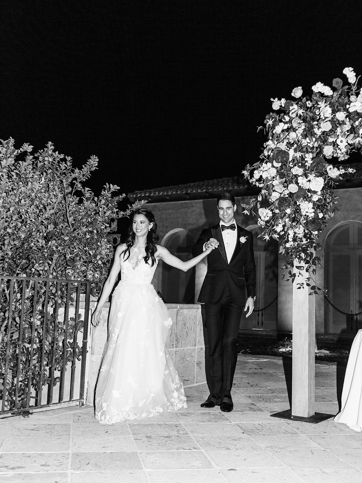 Phoenix-Wedding-Photographers-The-Royal-Palms-Weddings-11