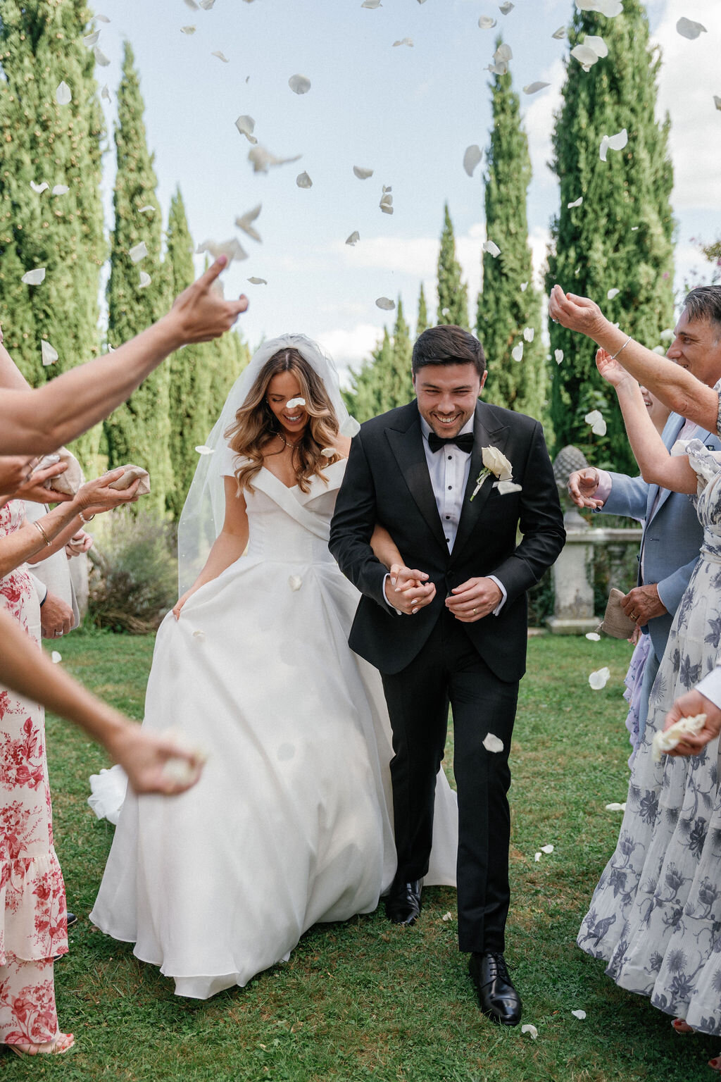 wedding-send-off