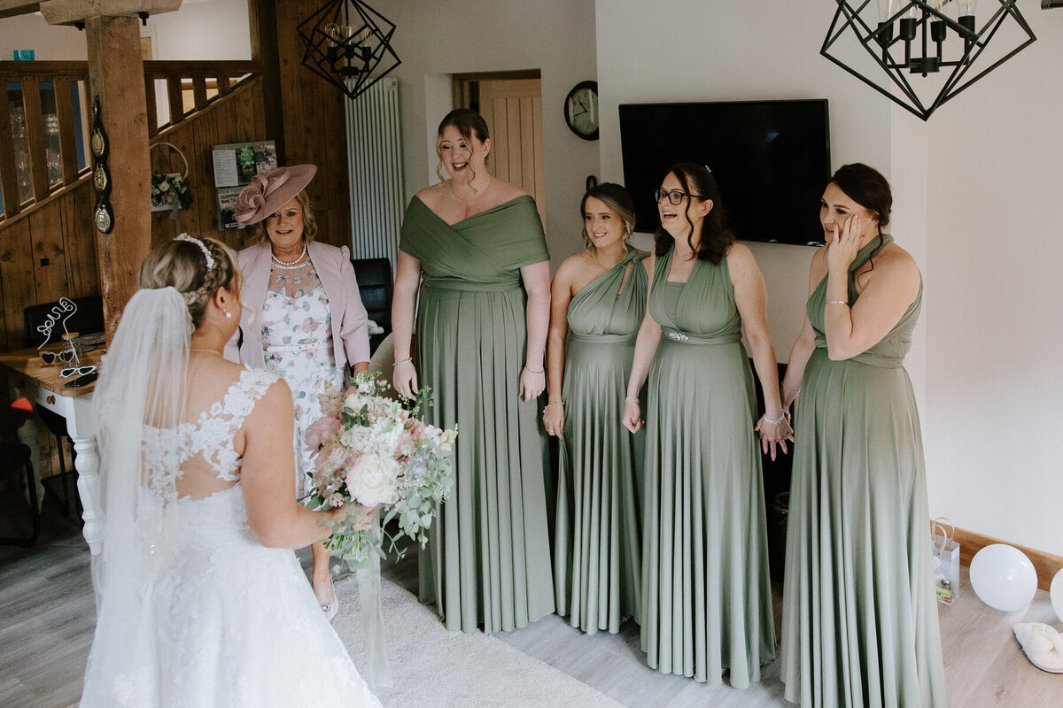 0101Sophie & Ross - Hazel Gap Barn - Dan Tomkins Photography-1