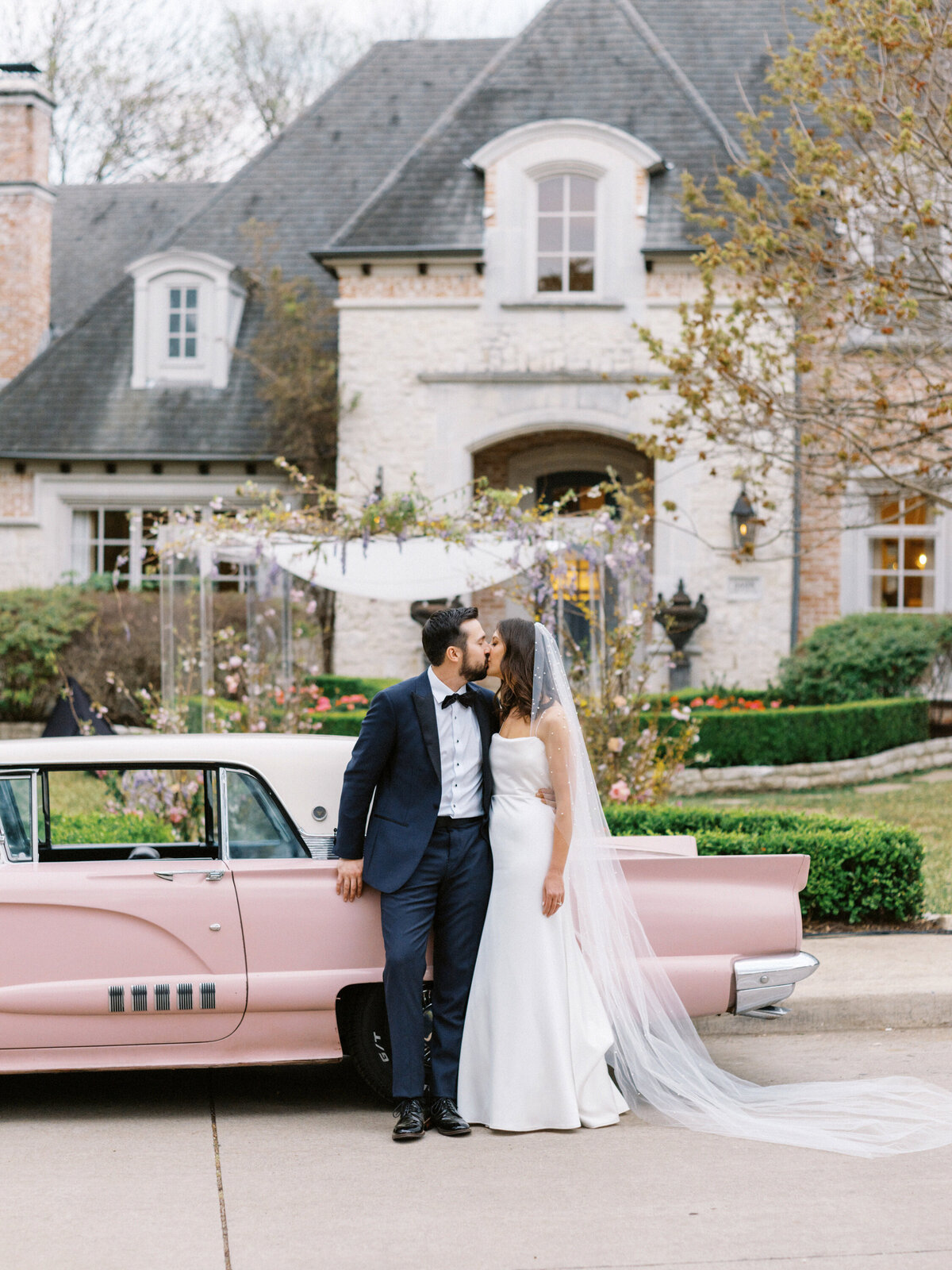 dallas-backyard-tented-intimate-wedding-46