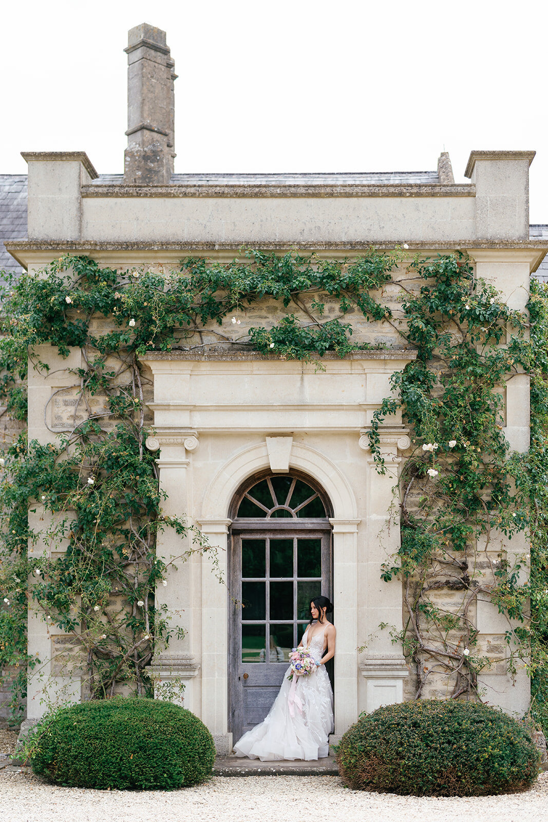 Bridal portraits at Euridge Manor