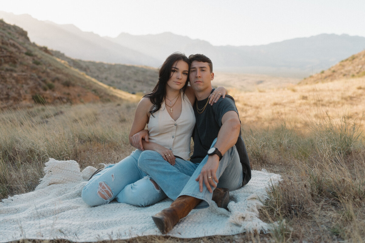 Engagement-session-on-the-beach-Las-Vegas