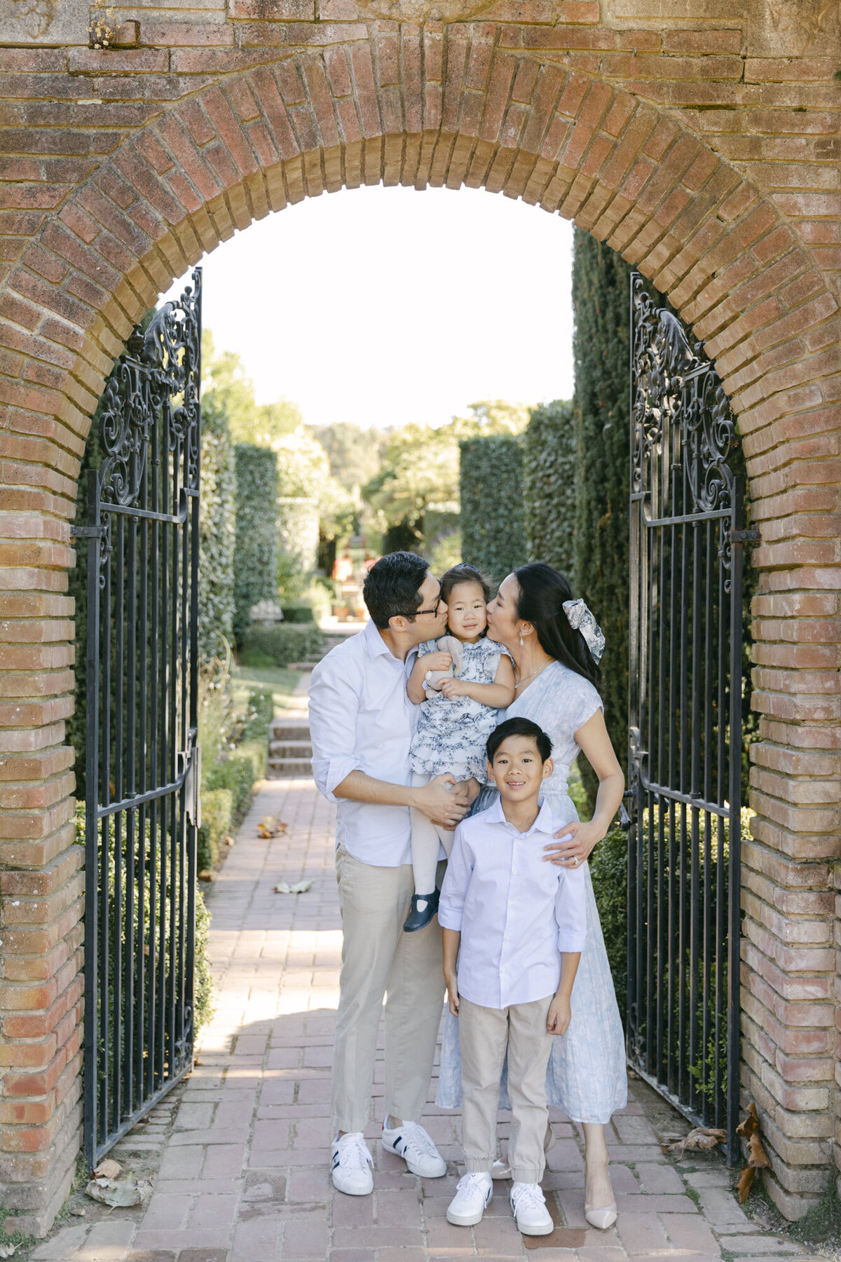 PERRUCCIPHOTO_FILOLI_FAMILY_PORTRAIT_1