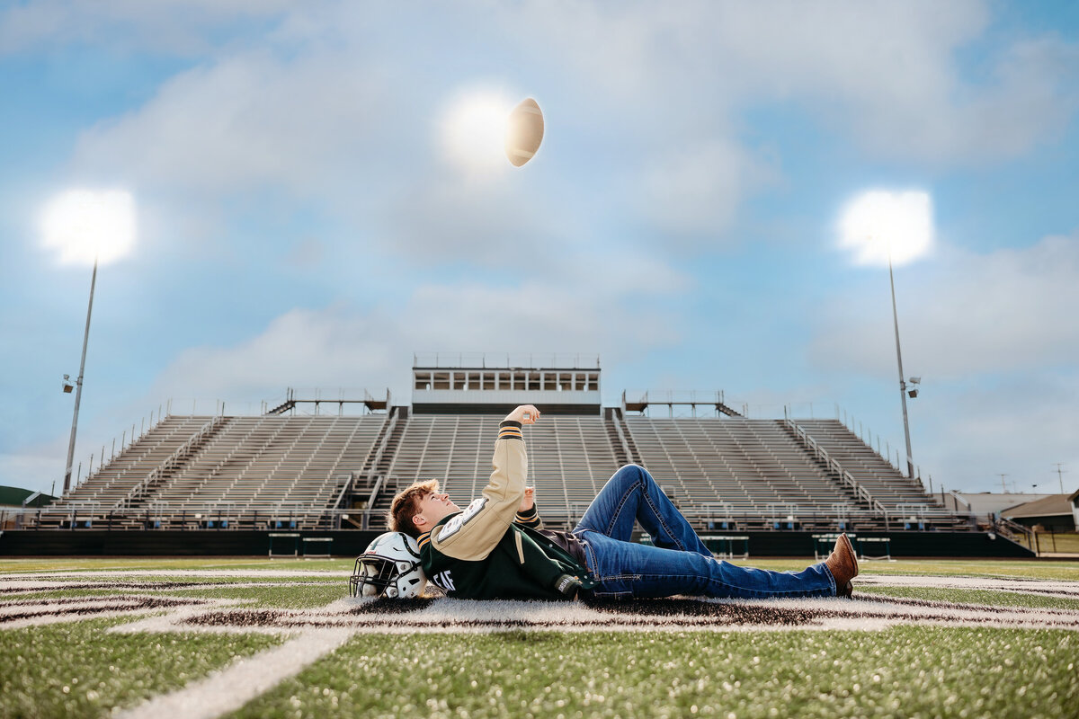 Cloverleaf high school senior photographer, seville ohio senior photographer, wadsworth ohio senior photographer