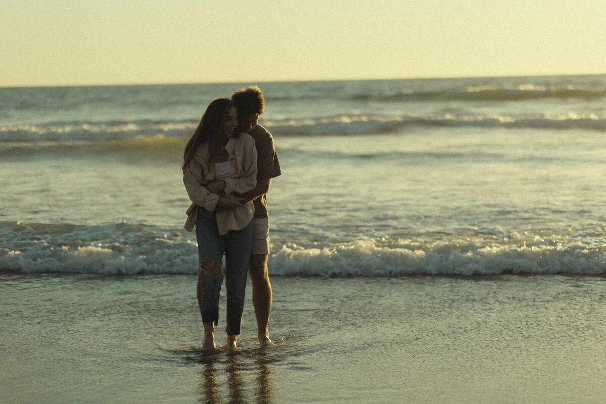Thuy Tran Photos captured this cute little couples photoshoot for McKennae and Callum in Escondido