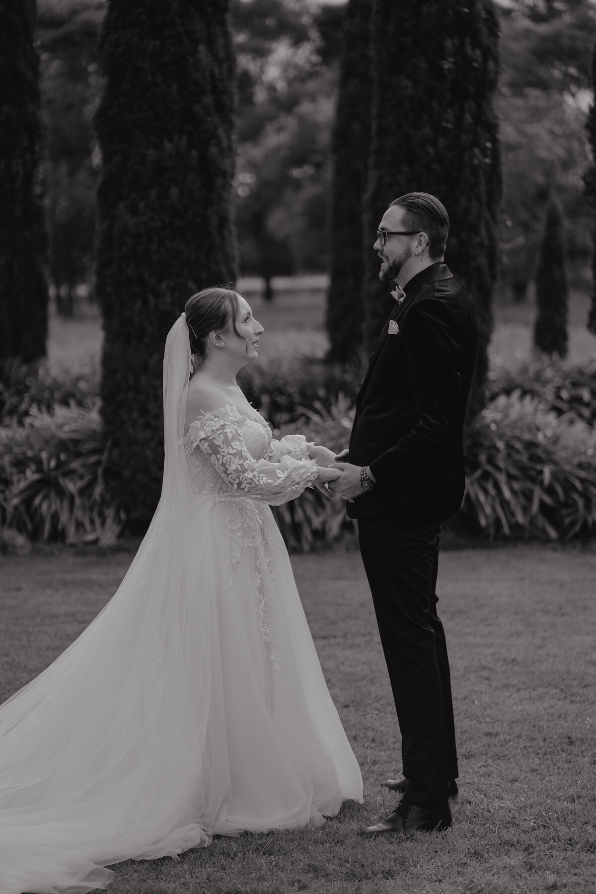 The bridal party by Balnarring Wedding photographer Jake Grinde