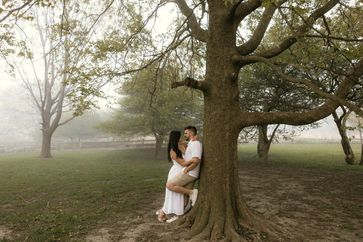 Abigail Anne Photography Storytelling Wedding Photographer in Colorado and Chicago — Engagement Photo 3