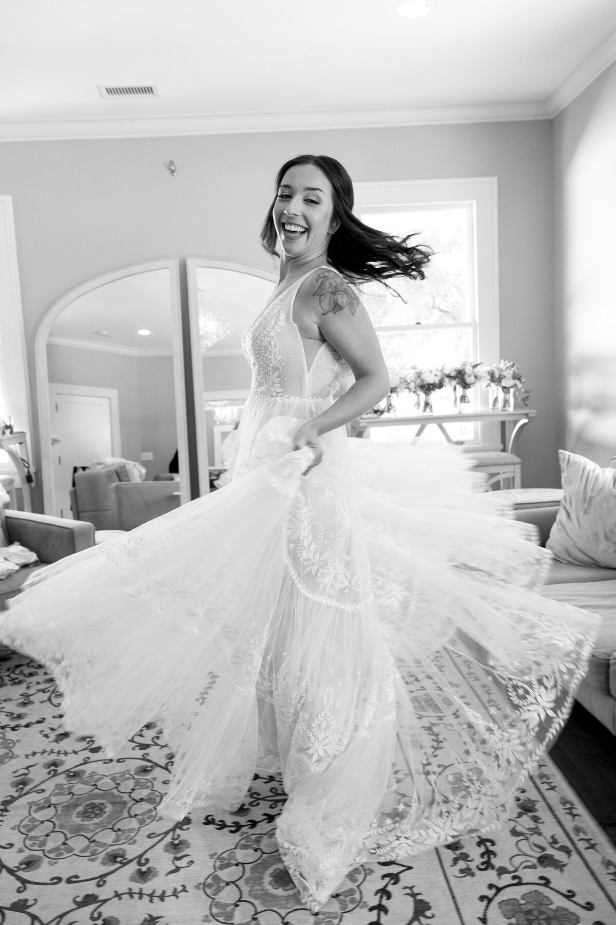 The Blisses Wedding_VanLandingham Estate Charlotte Wedding Venue_NC Wedding Photographers_0143