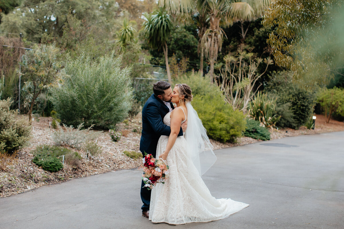 CEREMONY-COUPLE-571
