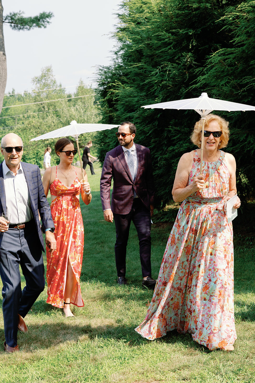 wedding-guests-nh