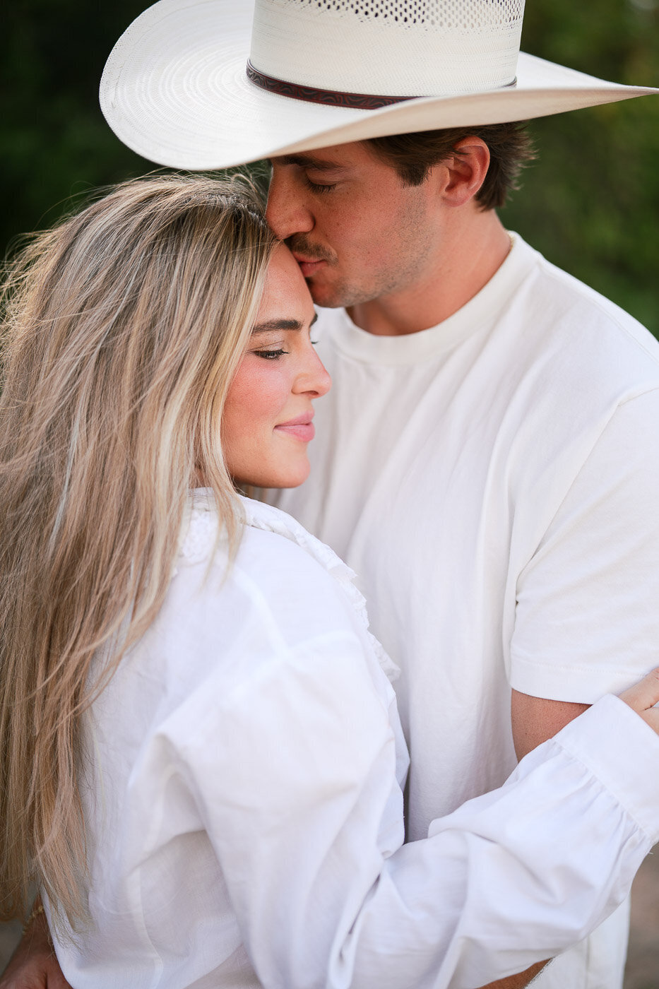 Chic Austin Engagement Photos-12