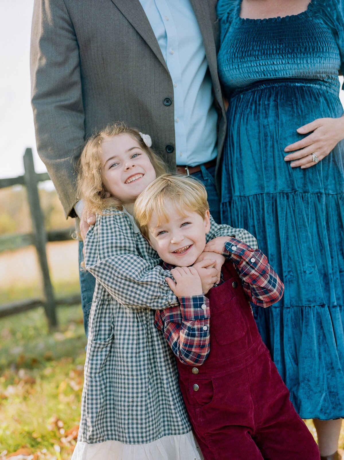 james-monroe-highland-fall-maternity-photos-amy-nicole-photography-0003