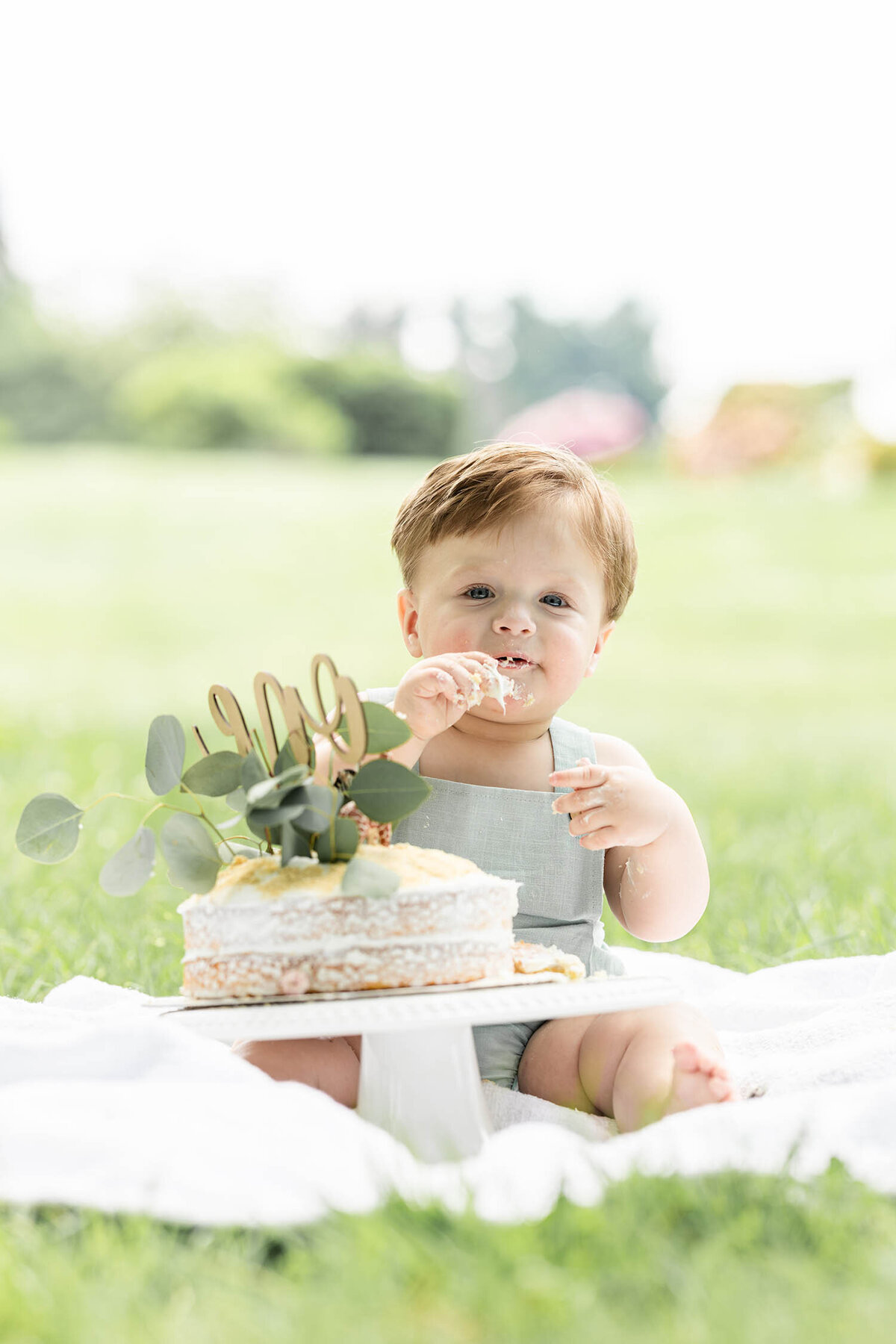 baby-first-birthday-cake-smash-photo-session-connecticut13