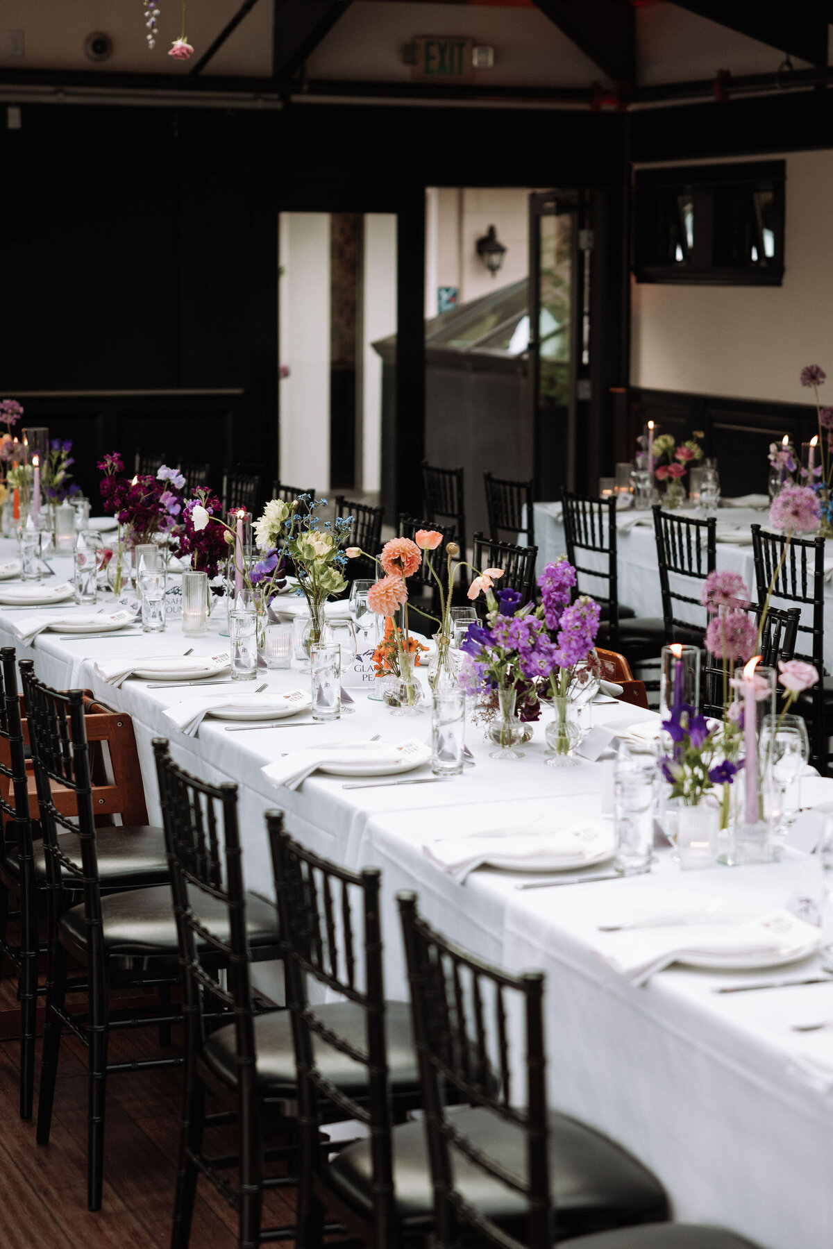 Colorful-Wedding-Olympic-Rooftop-Flora-Nova-Design-Seattle-00003