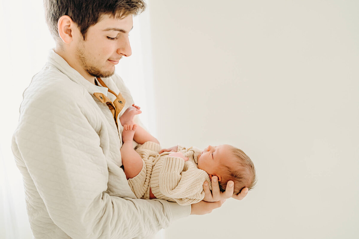 Newborn-Photographer-Cape-Girardeau-15