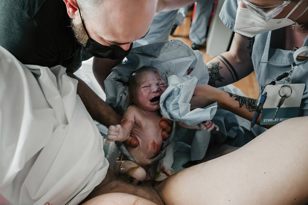 hospital-birth-photography-d-051