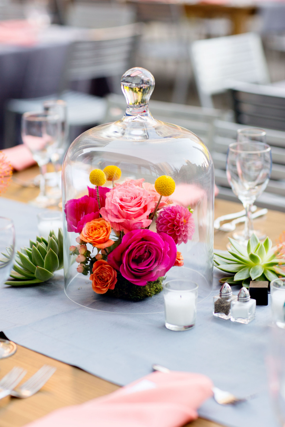 cloche_centerpiece_museum_of_contemporary_art_chicago_life_in_bloom