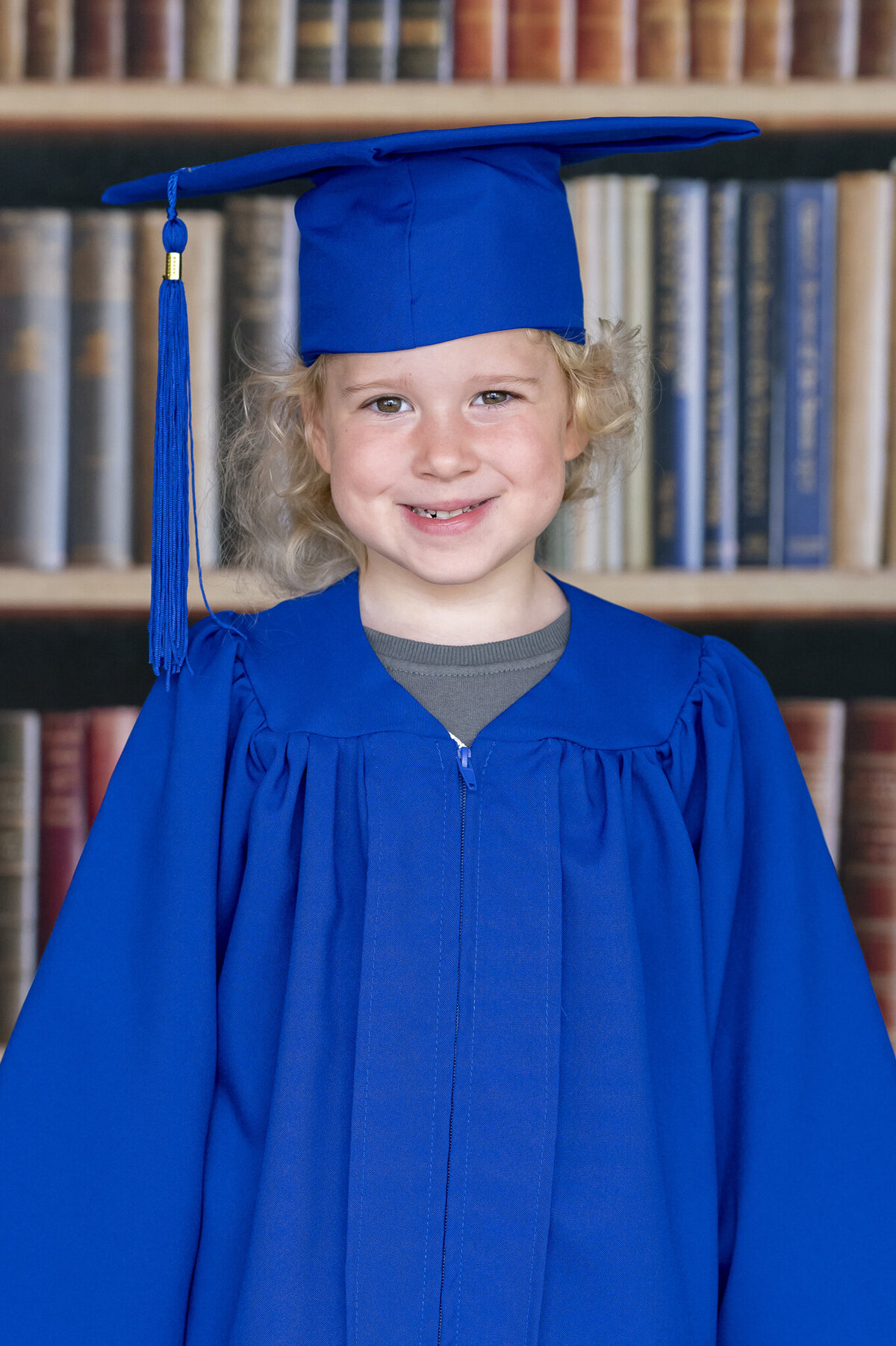 GRAD PORTRAITS-002