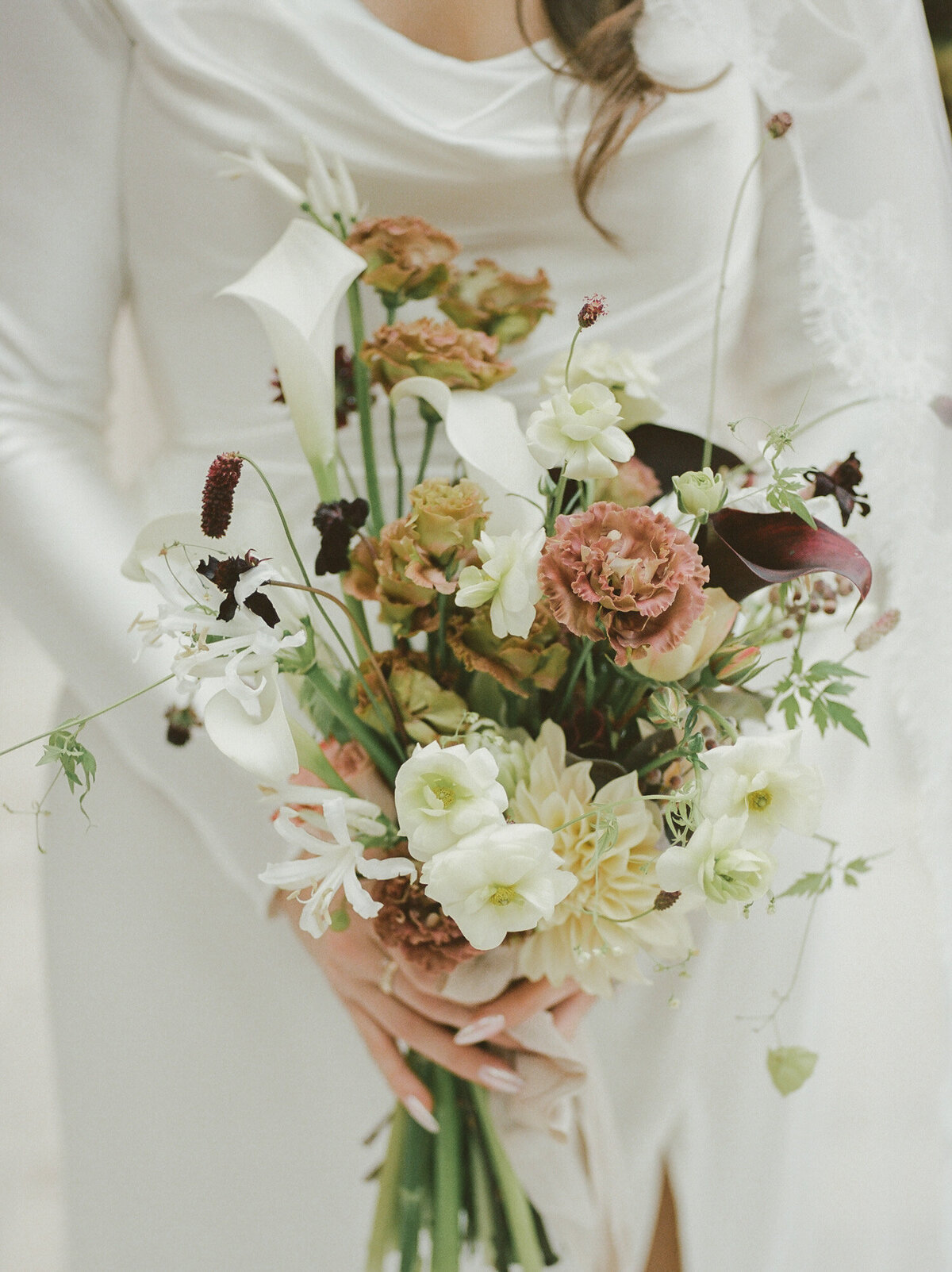 soft, whimsical,  natural bridal bouquet, fall wedding flowers