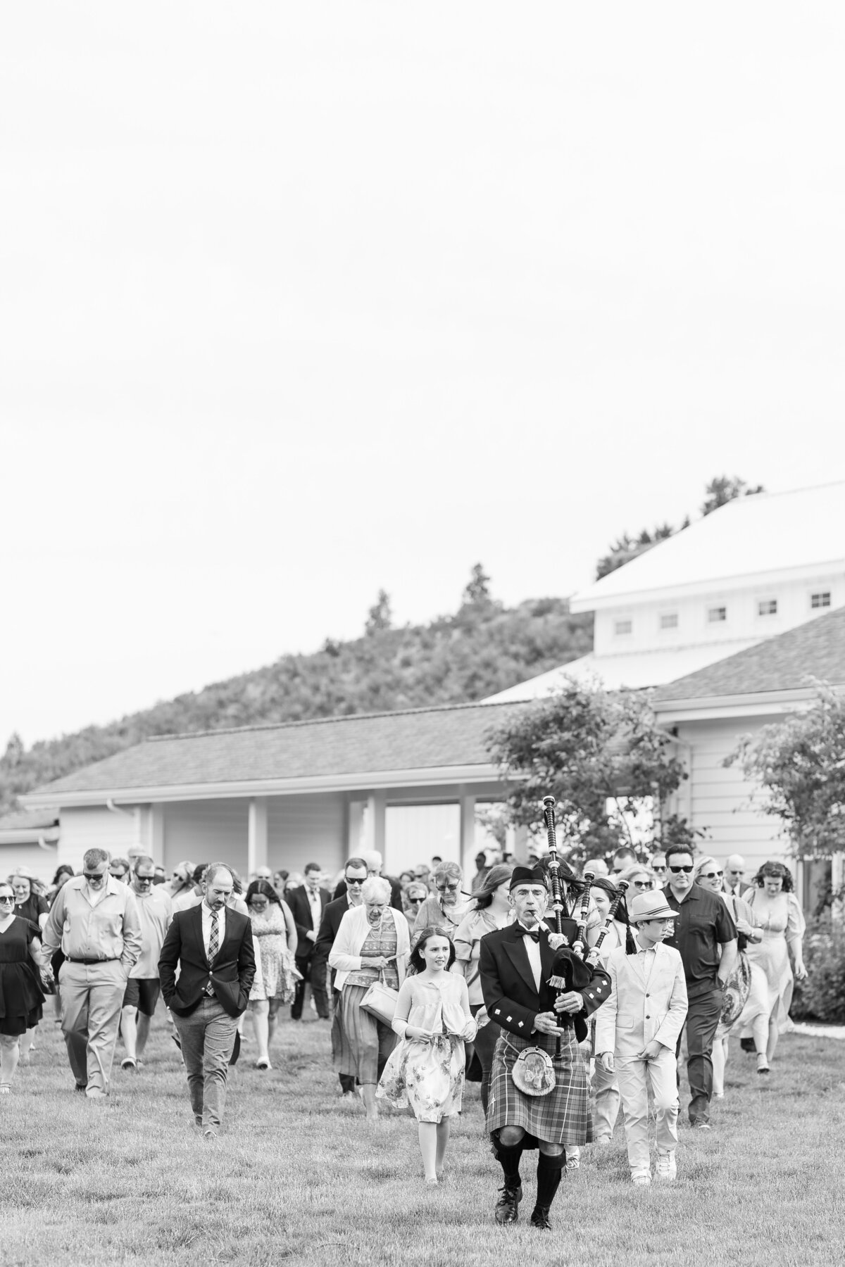 Rick and Makenzie Previews Harmony Meadows Emily Moller Photography-29