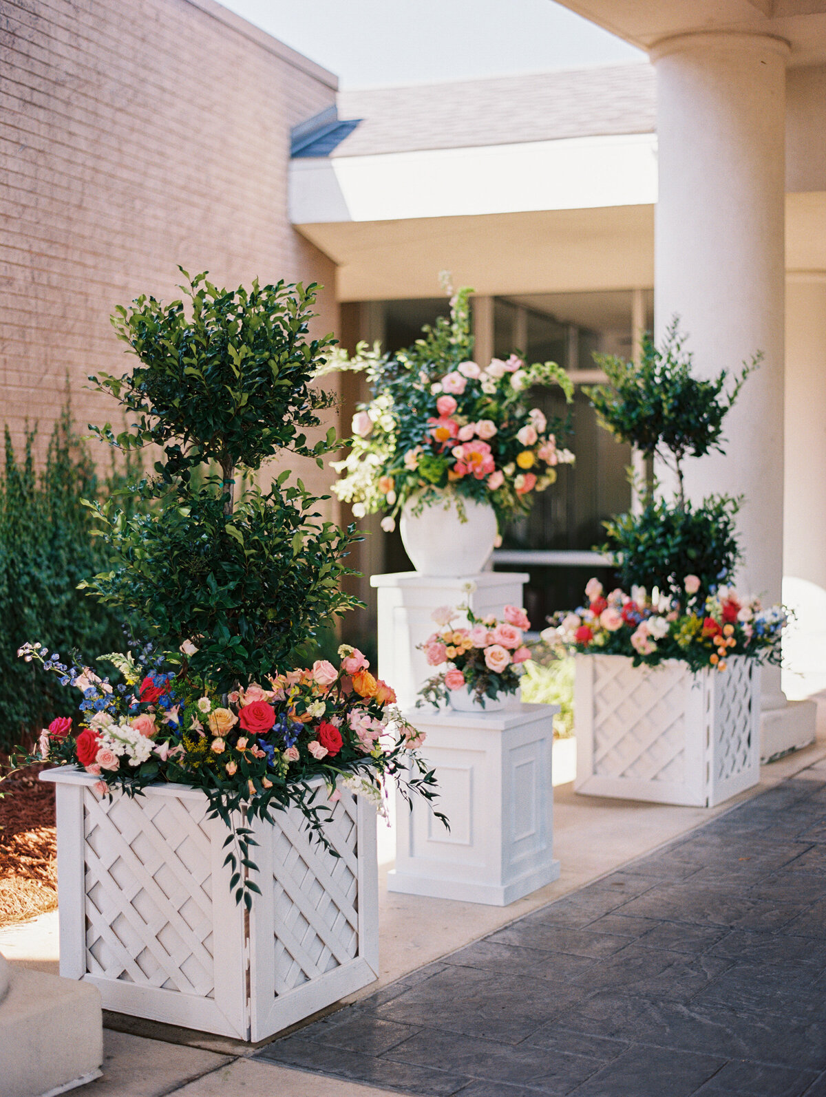 Hannah Lamb Events full service wedding planning and design company Louisiana based destination wedding and event planner2
