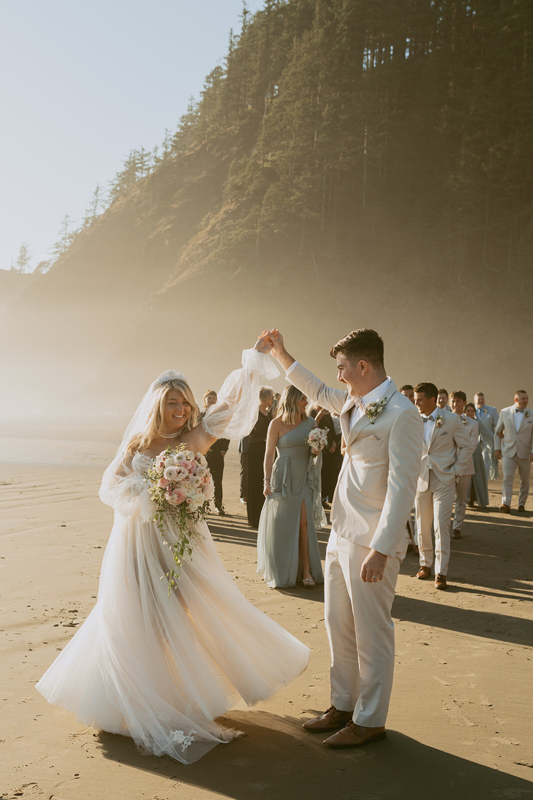 Emily-Noelle-Photo-Wedding-Photos-Cannon-Beach-Oregon-02343