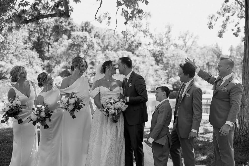 Nichole-Babiez-Photography-wedding-photographer-lincolnshire-marriott-forest-preserve-modern-elegant-whimsical-luxury-editorial-destination-12