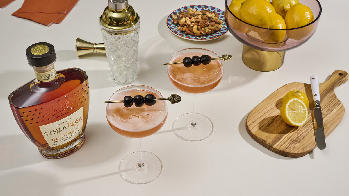 los-angeles-lifestyle-photographer-lindsay-kreighbaum-stella-rosa-brandy-beverage-photography-19