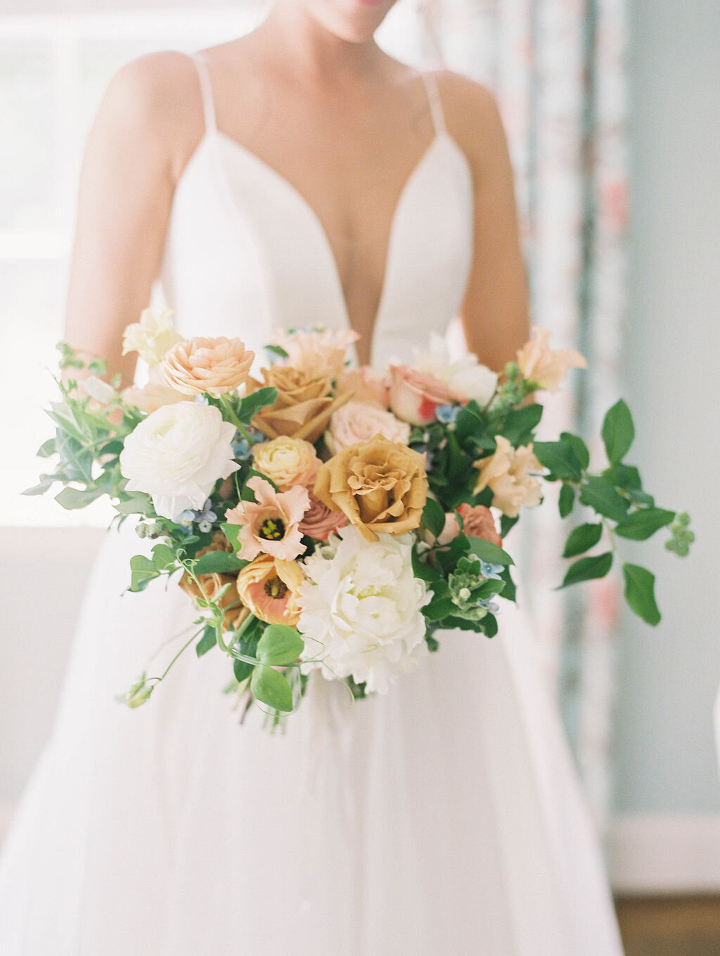 Kate Campbell Floral Summer Tented Wedding at Brittland Estate by Ashley Boyan Photography-50