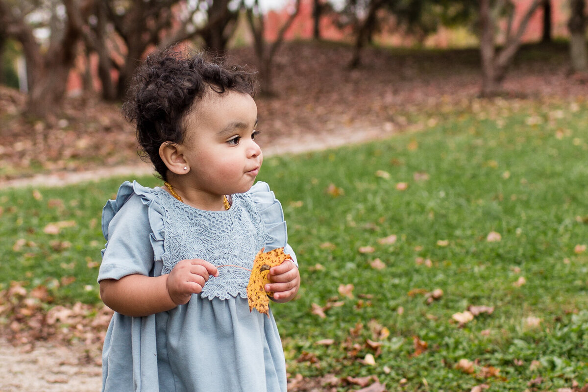 Outdoor-Cake-Smash-Photography-Session-Frankfort-KY-Photographer-8